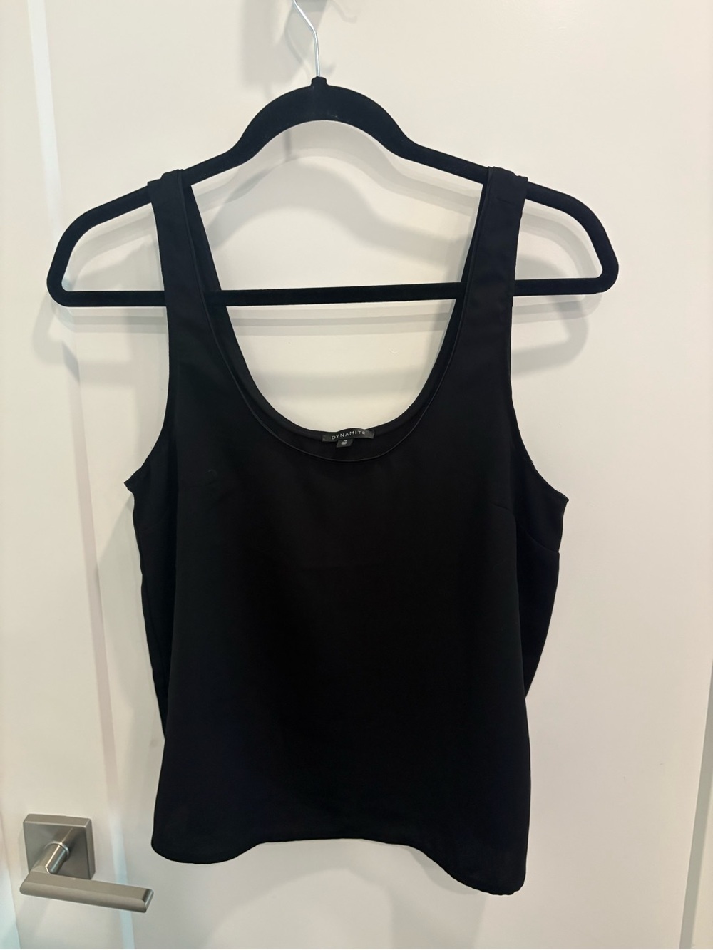 DYNAMITE BLACK CAMISOLE - Picture 2 of 5